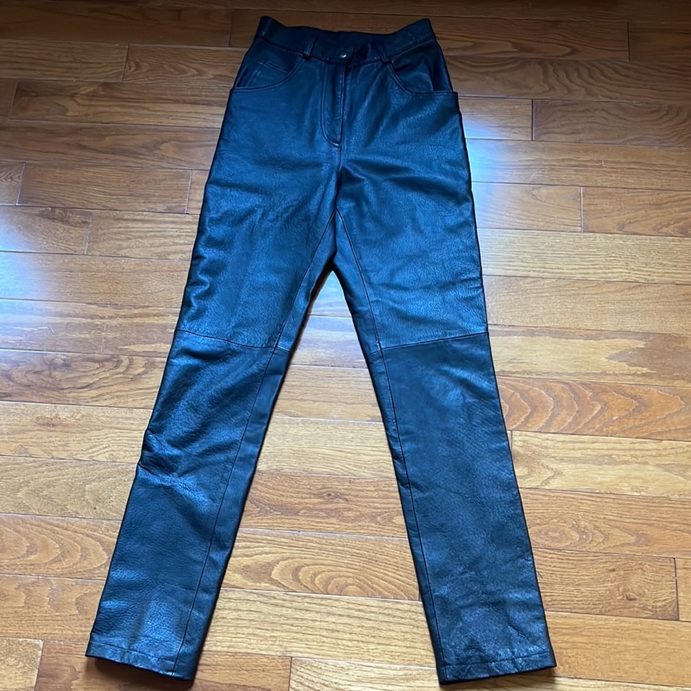 Women’s Leather Pants Vintage Newport News Beat of Europe Size 4 Black